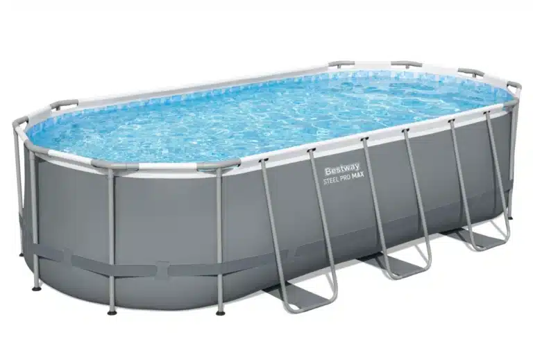 בריכת מסגרת אובלית בצבע אפור עם מים, Bestway Steel Pro Max | 3in100