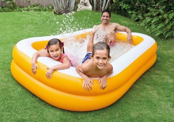 בריכת ילדים מתנפחת צהובה (229X152X48 סמ) דגם 57181 של INTEX